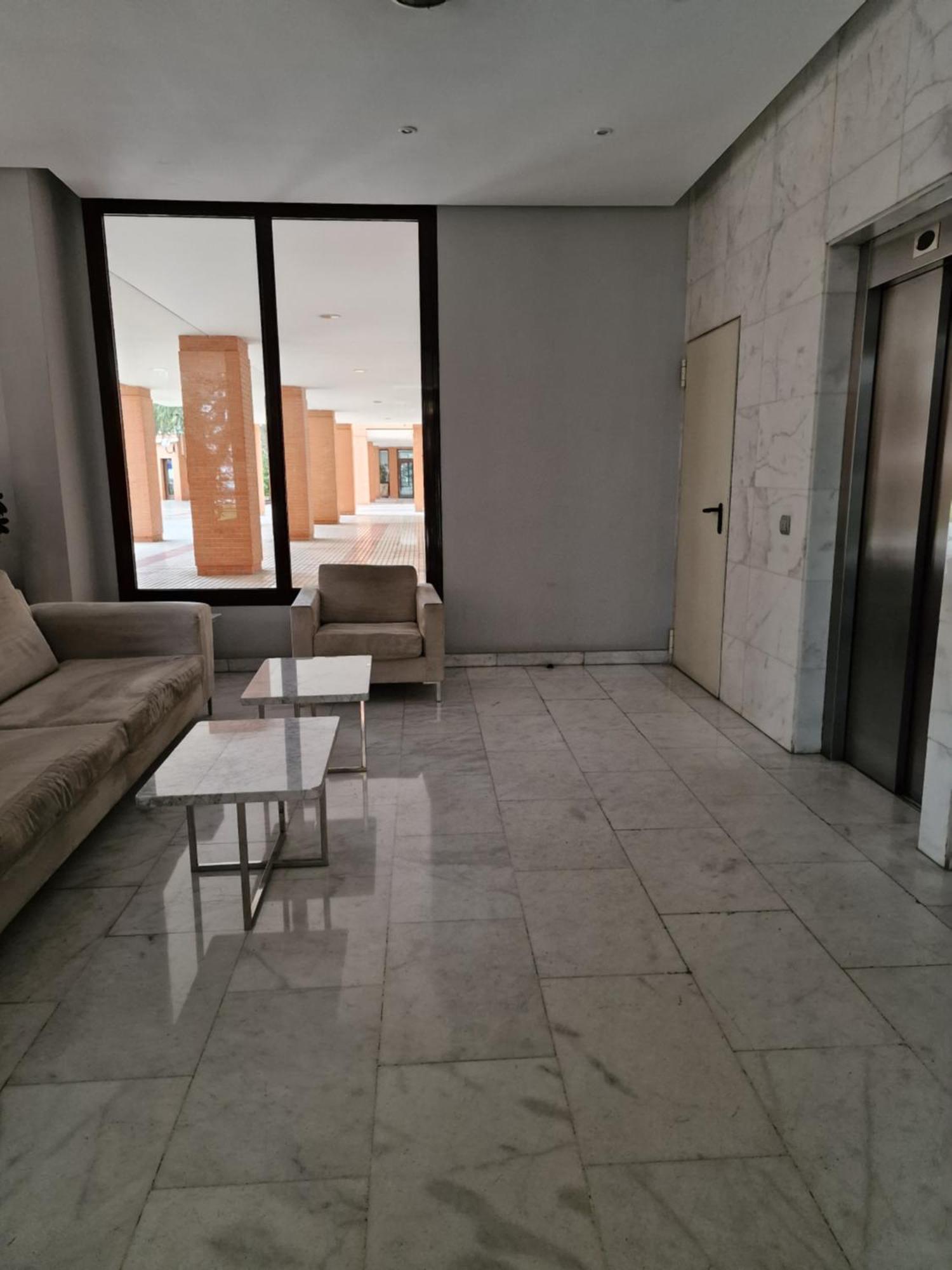 Samaniego, Piscina Y Garaje Junto Civitas Metropolitano Y Aeropuerto Madryt Zewnętrze zdjęcie